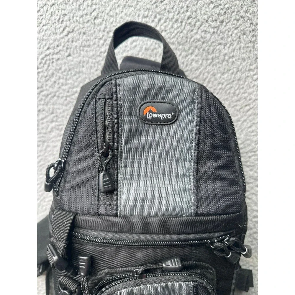 Lowepro Slingshot 102 a camera backpack